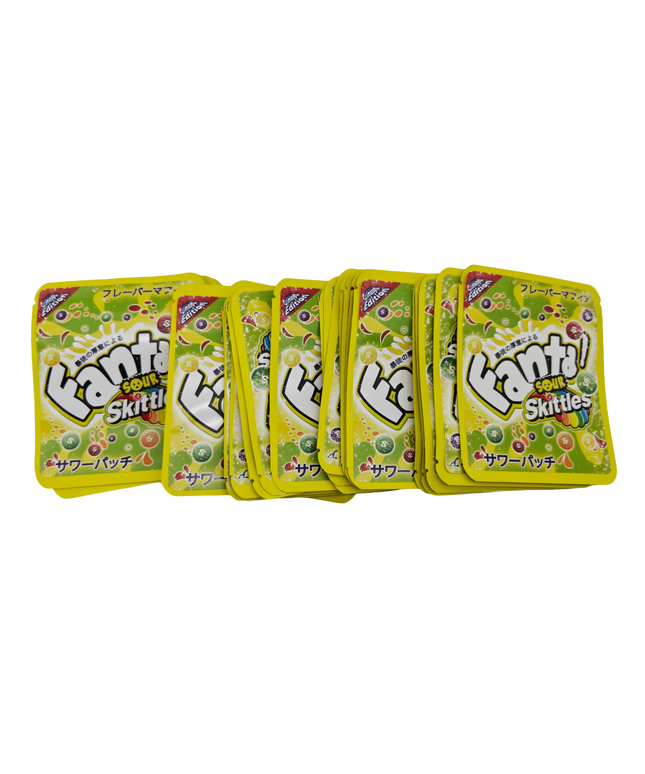 SMB-32PK-006-Fanta-Sour-Skittles.png